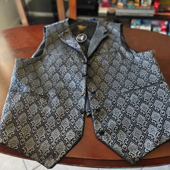New Never Used Men's Indian Style Vest